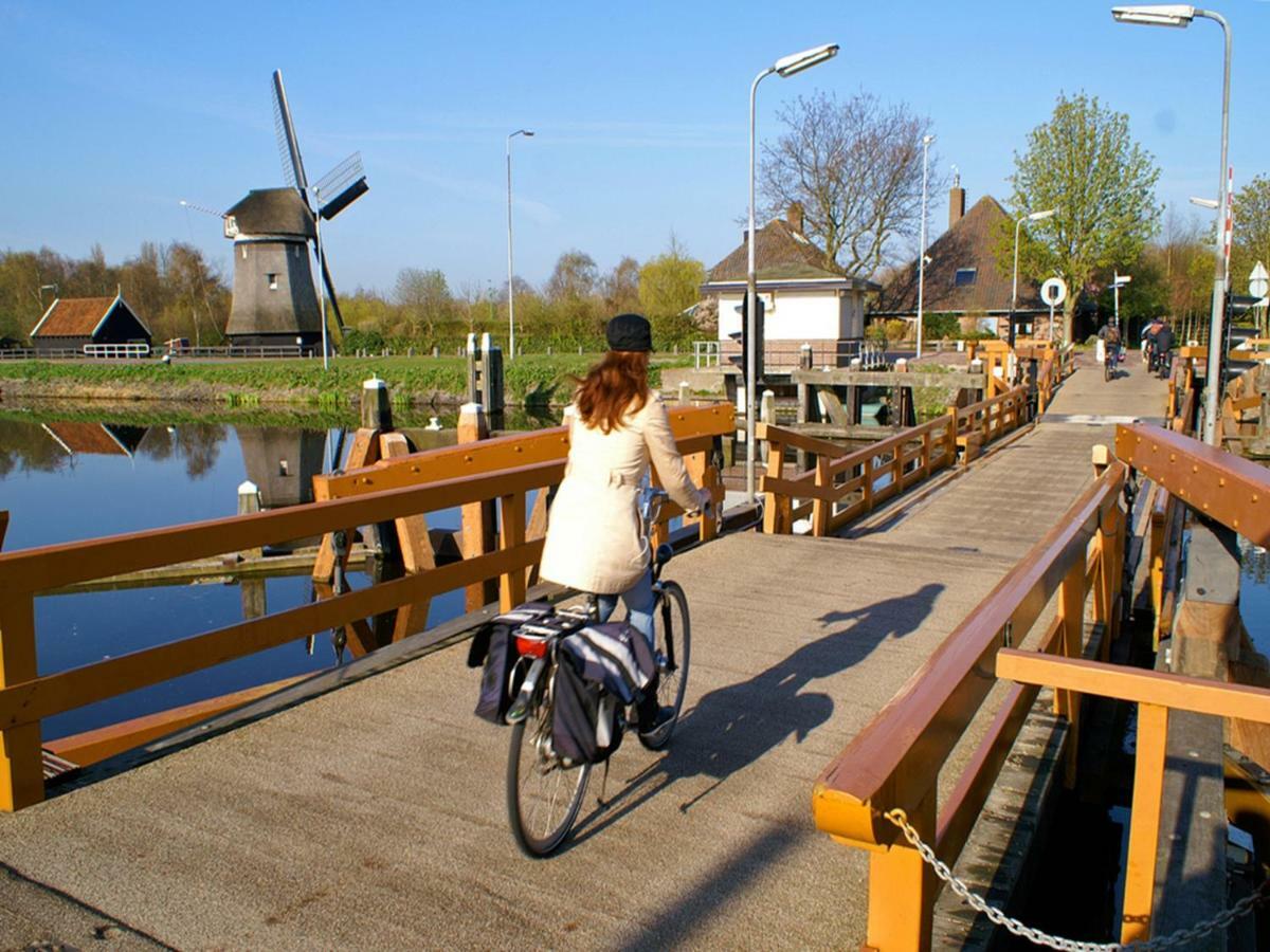 Holiday Home Canal View อัลค์มาร์ ภายนอก รูปภาพ